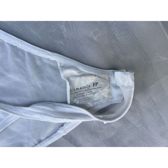 Free People Intimately 70s Style Crochet Bodysuit White Size S $128 - Picture 5 of 11